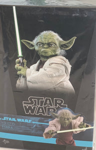 Hot Toys Star Wars Episode II: Attack of the Clones - Yoda MMS495