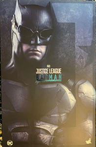 Hot Toys Justice League - Batman (Tactical Batsuit Version) MMS432 (Regular Edition)